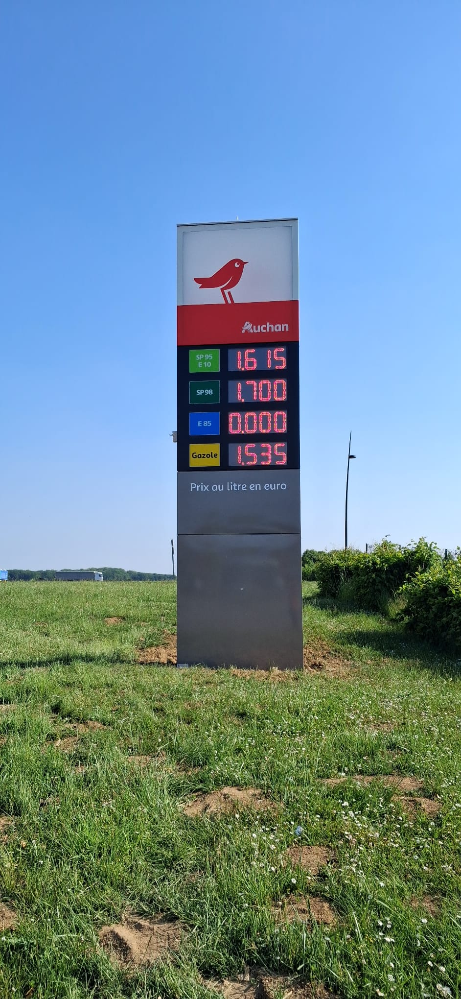totem carburant station service